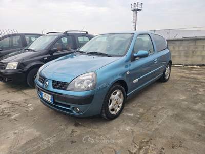 Renault Clio cat 3 porte Confort - NeoPatentati Blu/Azzurro usata TORINO