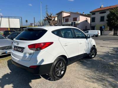 Hyundai ix35 - iX35 - 1.7 CRDi 2WD Comfort Bianco usata Prato