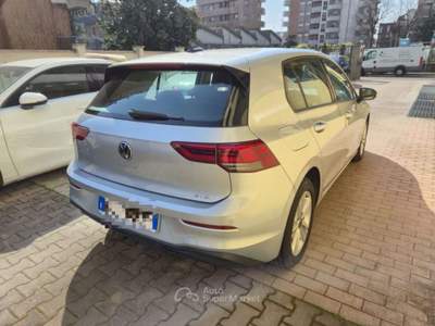 Volkswagen Golf 1.0 eTSI EVO DSG Life Argento usata Sesto San Giovanni