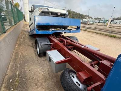 Iveco Daily 35.10 Carroattrezzi usata San Michele Salentino