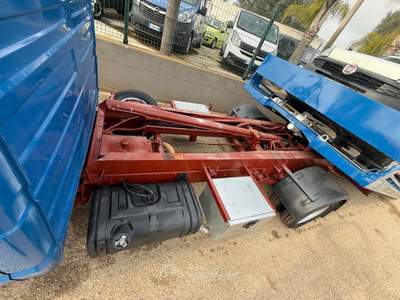 Iveco Daily 35.10 Carroattrezzi usata San Michele Salentino