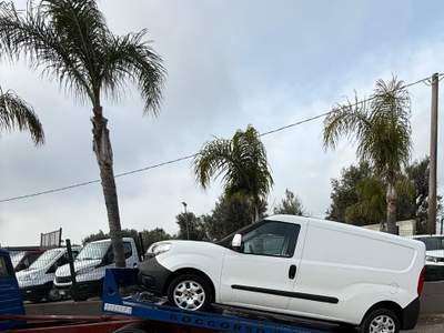 Iveco Daily 35.10 Carroattrezzi usata San Michele Salentino
