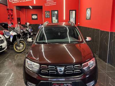 Dacia Sandero stepway 0.9 TCe 12V T-GPL 90CV Speciale Brave Lilla usata Giugliano in Campania