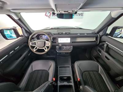 Land Rover Defender 90 3.0D X DYNAMIC SE AWD Nero usata Roma