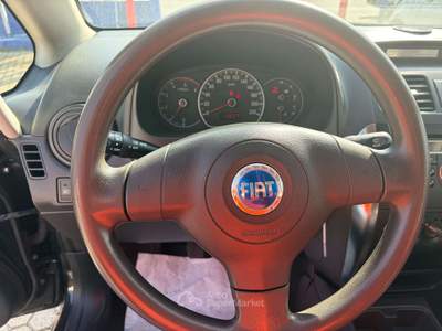 Fiat Sedici Sedici 1.9 mjt Dynamic 4x4 120cv Nero usata Torino