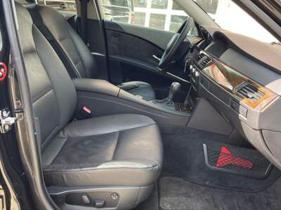 BMW Serie 5 525d 525d Futura Nero usata San Michele Salentino