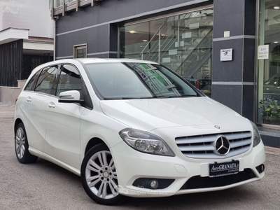 Mercedes-Benz Classe B CDI Executive 110cv Bianco usata Trentola Ducenta