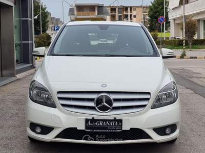 Mercedes-Benz Classe B CDI Executive 110cv Bianco usata Trentola Ducenta