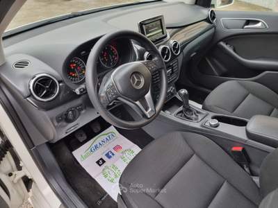 Mercedes-Benz Classe B CDI Executive 110cv Bianco usata Trentola Ducenta