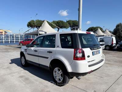 Land Rover Freelander S.W. HSE Bianco usata Giugliano in Campania