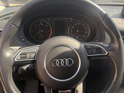 Audi Q3 Auto splendida, tutta originale usata Arzano