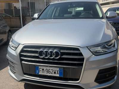 Audi Q3 Auto splendida, tutta originale usata Arzano