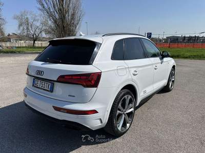 Audi Q5 Q5 2.0 tdi mhev 12V S line Plus quattro s-tronic Bianco usata Ferrara