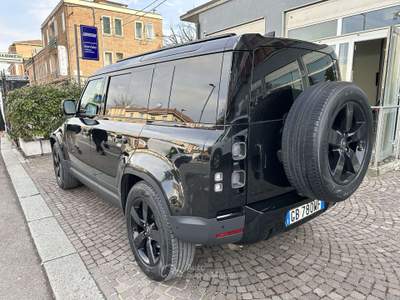 Land Rover Defender Defender 110 2.0d sd4 72 YRS Web Edition 240cv aut Nero usata Ferrara