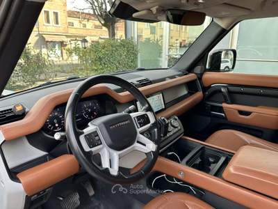 Land Rover Defender Defender 110 2.0d sd4 72 YRS Web Edition 240cv aut Nero usata Ferrara