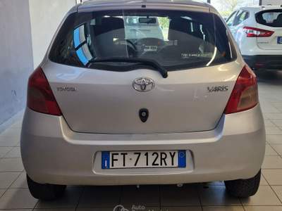 Toyota Yaris 5 porte Sol Grigio usata Quarrata