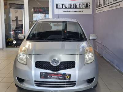Toyota Yaris 5 porte Sol Grigio usata Quarrata