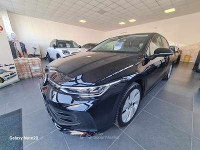 Volkswagen Golf Volkswagen Golf 1.5 Edition Plus Nero usata ROSIGNANO MARITTIMO