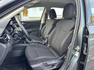 Skoda Kamiq 1.0 tsi Ambition 110cv dsg - AUT/NAV/PDC/LED Grigio usata Sesto San Giovanni