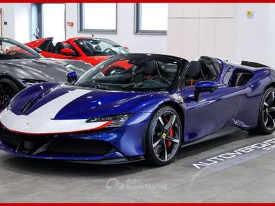 Ferrari SF90 SPIDER|ASSETTO FIORANO|FULL CARBON SPEC Blu/Azzurro usata Vergiate