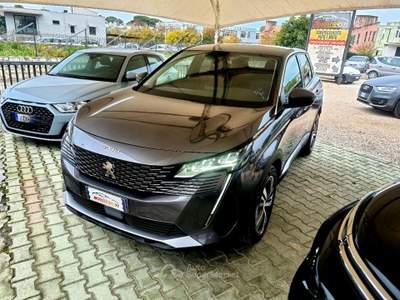 Peugeot 3008 AUTO BEN TENUTA Grigio usata Mondragone