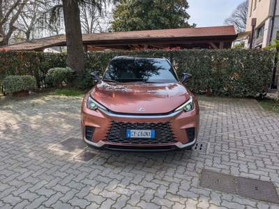 Lexus LBX 1.5 hybrid Emotion 2wd Bronzo usata Cairate