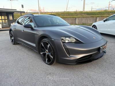 Porsche Taycan CROSS Turismo Porsche Approved “INTRATTABILI” Verde usata Milazzo