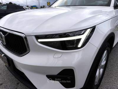 Volvo XC40 B3 automatico Core Bianco usata Milazzo