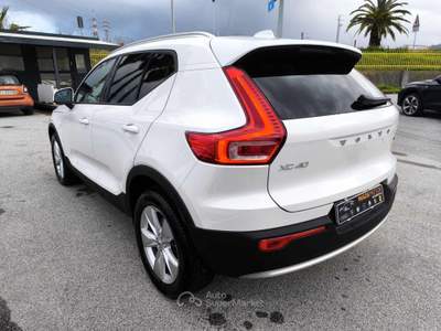 Volvo XC40 B3 automatico Core Bianco usata Milazzo