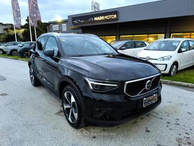 Volvo XC40 B3 automatico Core Nero usata Milazzo