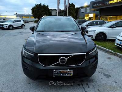 Volvo XC40 B3 automatico Core Nero usata Milazzo