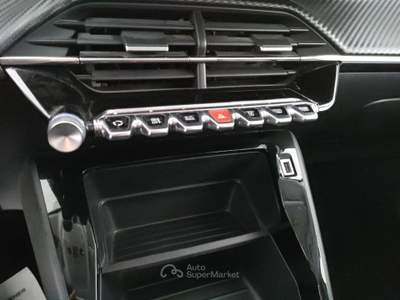 Peugeot 208 PureTech 75 Stop&Start 5 porte Active Nero usata Barletta