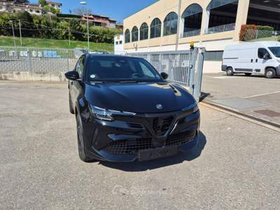 Alfa Romeo Junior 1.2 145 CV Hybrid eDCT6 Speciale Nero usata Medesano