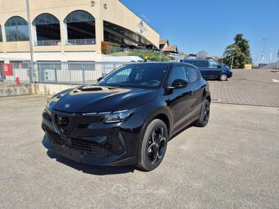 Alfa Romeo Junior 1.2 145 CV Hybrid eDCT6 Speciale Nero usata Medesano