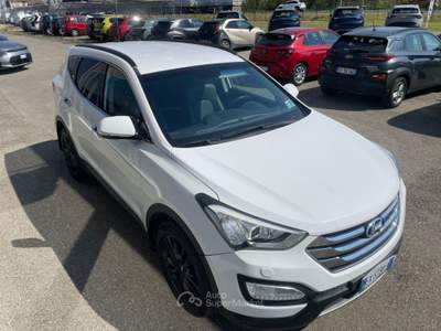 Hyundai Santa Fe 2.2 CRDi 4WD A/T Style Bianco usata Scandiano