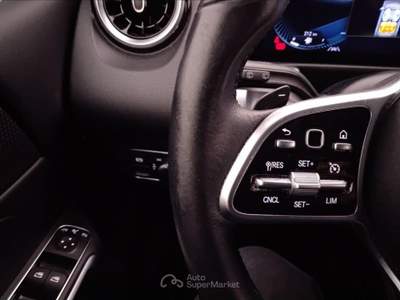 Mercedes-Benz Classe GLB 200 D Sport Plus 8G-DCT Bianco usata Lucca