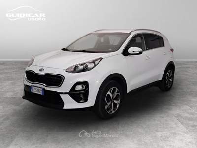Kia Sportage 1.6 CRDi Mild Hybrid  Business Class 2WD Bianco usata Lucca