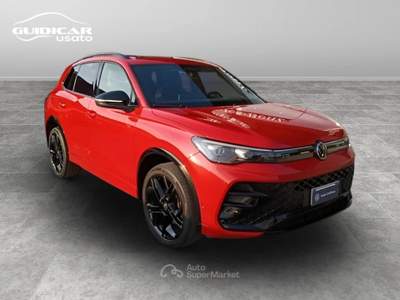 Volkswagen Tiguan 2.0 TDI SCR EVO R-Line 4Motion DSG Rosso usata Lucca