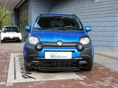 Fiat Panda 1.0 FireFly S&S Hybrid Pandina Blu/Azzurro usata Denno