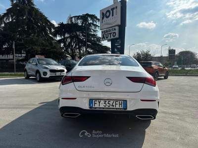 Mercedes-Benz CLA d Automatic Premium OK NEOPATENTATO Bianco usata CASTENASO