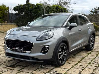 Ford Puma 1.0 EcoBoost Hybrid 125cv Titanium Grigio usata Castellaneta