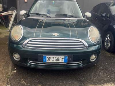 MINI Cooper COUPER 1600 Verde usata Casarile