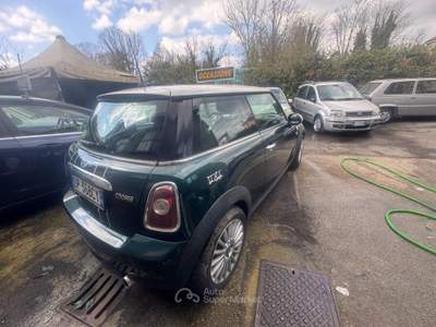 MINI Cooper COUPER 1600 Verde usata Casarile