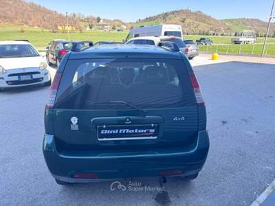 Suzuki Ignis 1.3i 16V cat 4WD GL METANO 4X4 awd Verde usata Sant'Angelo in vado