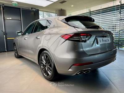 Maserati Levante Hybrid 2.0 mhev GT 330cv auto Argento usata Venaria Reale