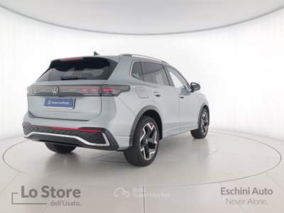 Volkswagen Tiguan 2.0 tdi r-line 150cv dsg Argento usata Pisa
