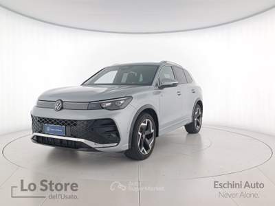 Volkswagen Tiguan 2.0 tdi r-line 150cv dsg Argento usata Pisa