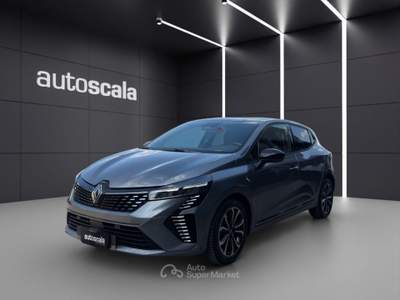 Renault Clio TCe 90 CV 5 porte Techno Grigio usata San Nicola la Strada