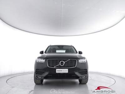 Volvo XC90 B5 (d) AWD Geartronic Momentum Pro Nero usata Corciano