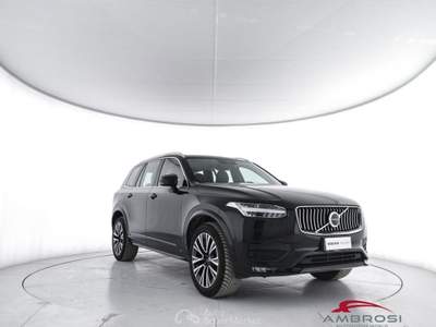 Volvo XC90 B5 (d) AWD Geartronic Momentum Pro Nero usata Corciano